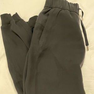 Lululemon On the Fly Joggers